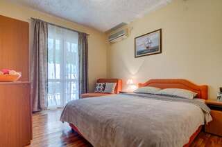 Апартаменты Apartments Radojević Петровац Номер-студио-1